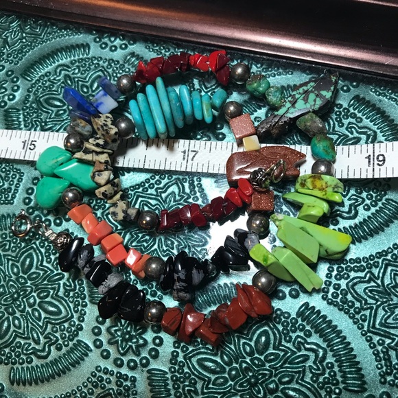 Southwest Mixed Semiprecious Stone Carved Bead Variety 17”L Necklace EVC - Picture 5 of 6